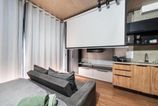 48 New Studio w Movie screen, fast wifi and balcony - São Paulo - 7