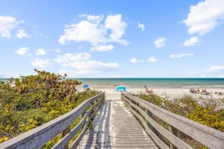 Relax On The Rocks - Clearwater Beach - 8