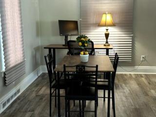 A Peaceful getaway home - South Bend - 8