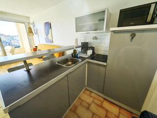 Studio climatisé avec piscine et parking à 20m de la mer - FR-1-607-75 - 6