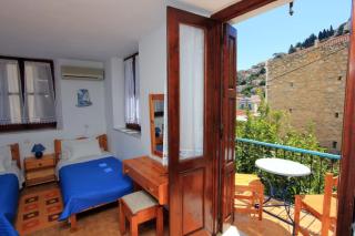 Symi Center Hotel - 9