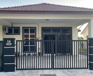 Dedaun Homestay Perlis - Kangar - 0