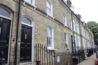 Spacious and Cosy House for 6 - Rochester - 9