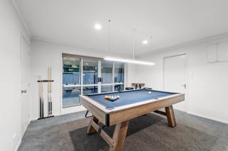 Entire house with pool, spa - Auckland - 8