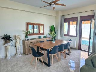 Villa Balcony, Cozy Villa with Amazing View - Rodia - 4