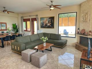 Villa Balcony, Cozy Villa with Amazing View - Rodia - 6