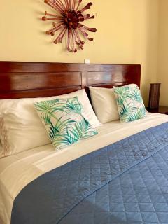 Luxury Apartments and Rooms,The Lagoons - 1