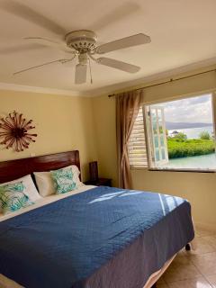 Luxury Apartments and Rooms,The Lagoons - 3