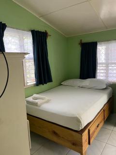 Andre's Guest House - Negril - 4