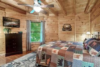 Mountain View Family Cabin W Game Room & Pool - Sevierville - 8