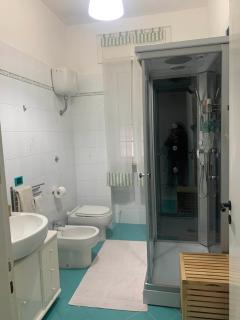 RELAX HOUSE - 2