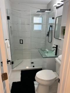 Spacious and serene home - Dania Beach - 1