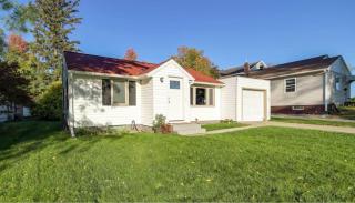 The Little House of Fergus Falls - 9