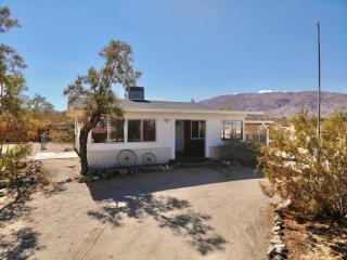 Mayfair House - 4 Minutes to National Park! - 4