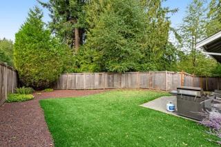 Pet Friendly and Spacious Valley View Family Home - 2