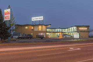 Sun-Dek Motel - Medicine Hat - 0