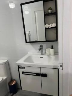 Moderno Apt en la ciudad - 4
