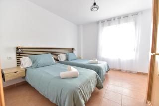 New Premium Apartment - Free Parking & Pools - La Algaba - 7
