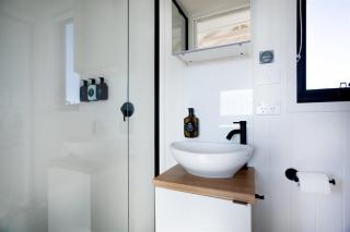 Tiny Thomas - Upper Colo - 1