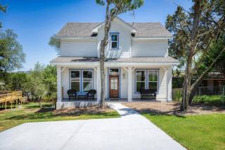 Lake Hm Hill Mountain View-BOAT Rental Available! - Canyon Lake - 0