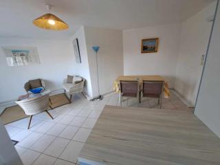 Appartement 3 pièces climatisé avec terrasse à Marseillan, parking privé, proche des commodités - FR-1-326-806 - Marseillan - 5