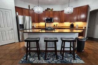 Cozy Latitude home with pool - Goodyear - 7