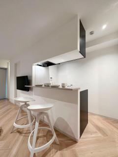 bHOTEL Rijodori - City Central Studio Stay with Breakfast - Hiroshima - 4