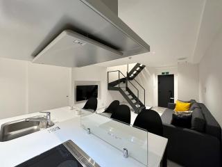 bHOTEL Rijodori - Modern 6ppl City Apt with Breakfast Included - Hiroshima - 4