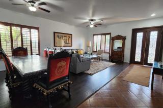 Cozy Latitude home with pool - Goodyear - 4