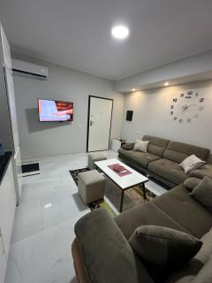 Evi's Apartament Ne Plazh Buze Detit - 2