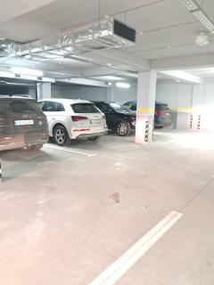 AIRPORT/PARKING/VINIETA.MD - Chişinău - 0