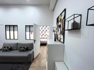 Urban Flat 66 - Pretty 3 bedroom in Paris - Parigi - 2