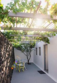 Kyveli's House with Panoramic View and Private Hot Tub - Pyrgos - 4