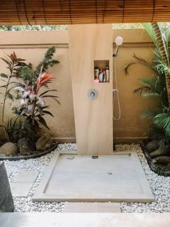 White Coral Villa Ungasan - Ungasan - 3
