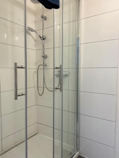 Handwerkerwohnung "Daniel" inklusive Stellplatz - Kröllwitz - 7