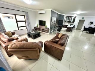 Crossroads Luxury Accommodation - Swakopmund - 8