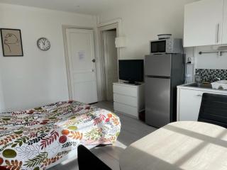 Studio meublé et lumineux 20m2 - Vittel - 6