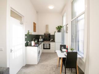 Pass the Keys Modern Apartment in the Heart of Newcastle - Newcastle upon Tyne - 9