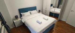 Luxury Intercontinental 4 bedrooms Old City Brand New Apartment - Bucharest - 7