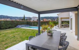Nice Home In Sauveterre - Sauveterre - 9