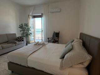 Casa Roberta with balcony and sea view - Vieste - 8
