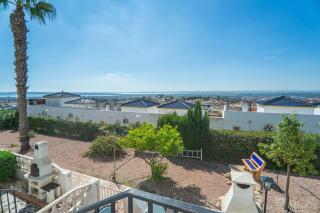 Bravo Hills Apartment - 4