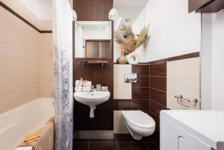 Classic 2-BR Apartment at Chmielna 200 m from Central Station, parking on site - Warsaw - 7