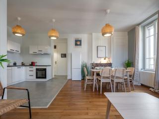 Le Spacieux , 7 personnes, 6 lits, PARKING, proche LYON PARTDIEU - Villeurbanne - 5