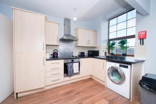 3 bed apartment, centre of Rochdale - Rochdale - 8