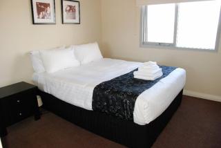 Spinnakers by Rockingham Apartments - 6