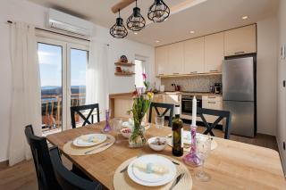 Summer Breeze apartment - Quiet place with a spectacular view and a garden - Šibenik - 0