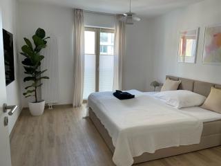 LIGHTPLACE - Innenstadt - Kaffeevollautomat - Balkon zur Oker - Boxspringbett - Braunschweig - 6