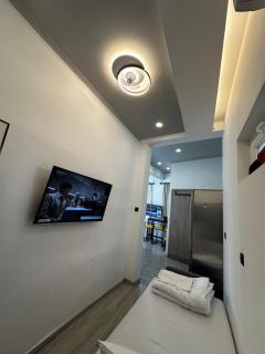 TRAVELLERS CORFU TOWN Luxury Suites, Studios & Apartments - Agios Rokkos - 9