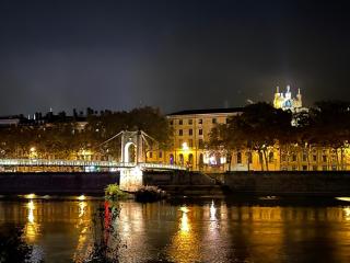 Chambre au centre ville - Lione - 1